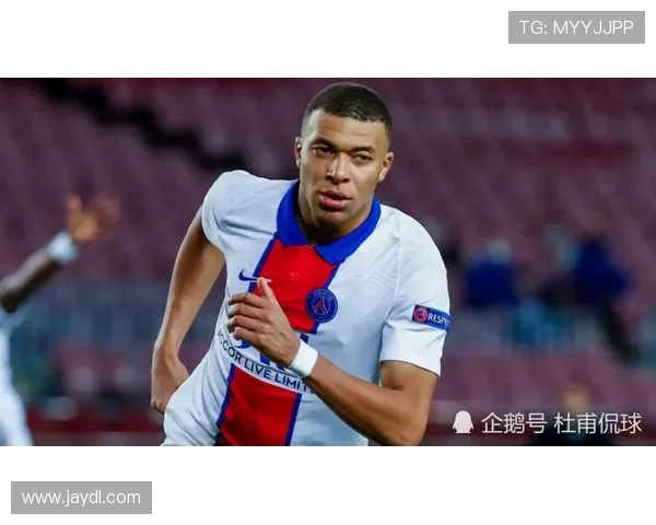 达尼洛的足球之路:从青涩少年到赛场巨星的成长历程